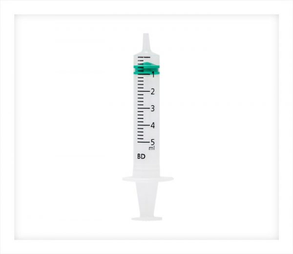 A 5 millilitre syringe